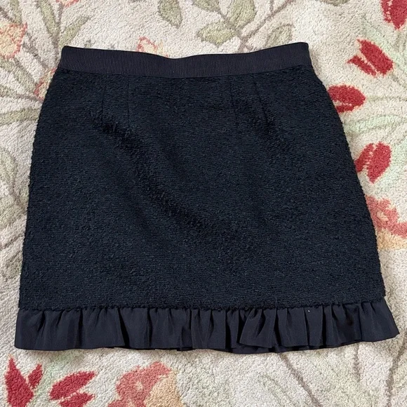LOFT Black Button-Front Textured Mini Skirt with Ruffle Hem - Picture 2 of 4
